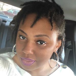 Meet your Posher, Shannon